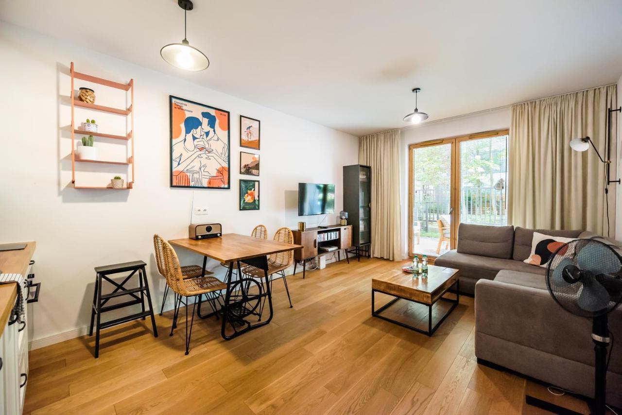 Woronicza Boho Apartment Варшава Экстерьер фото